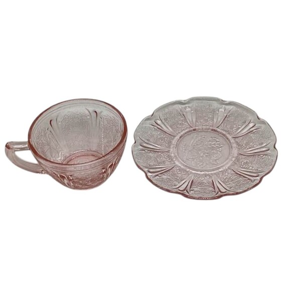 Pink Depression Glass Coffee Cups Saucers Cherry Blossom Jeannette Glass 3 Vtg - Picture 10 of 15